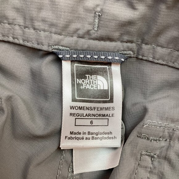 North Face Womens 6 Convertible Hiking Cargo Pants Gray Nylon Zip Off Legs - Picture 12 of 15